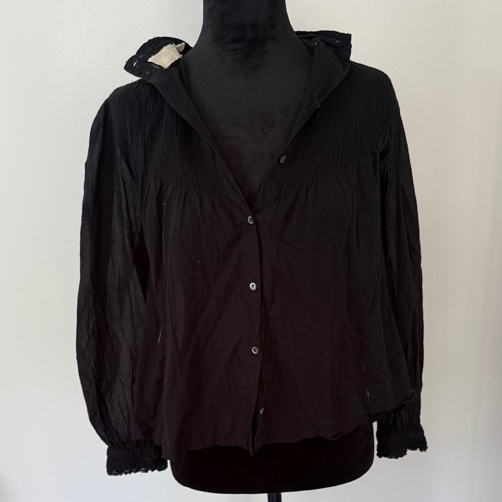 Doen Black Button-Up Blouse